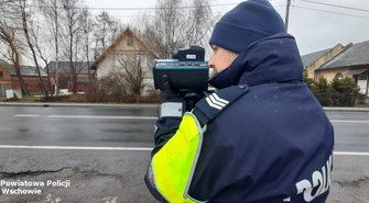 Policjanci od rana prowadzą akcję „Prędkość” (FOTO)