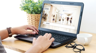 Czy Polacy kupują online w zagranicznych sklepach internetowych?