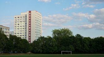 Dobra akustyka w budynku - jak sprawdzić czy mieszkanie będzie ciche?