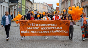 Wschowa: VII Marsz Akceptacji Osób Niepełnosprawnych (FOTO)