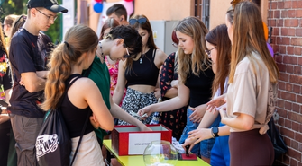 Piknik w I LO Wschowa. Dobra zabawa i szczytny cel (FOTO)