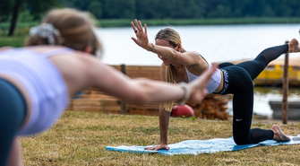 Sława. Na plaży SCKiW będą odbywać bezpłatne zajęcia jogi!