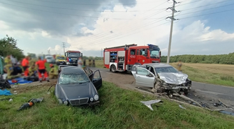 Wypadek na trasie Wschowa - Olbrachcice. Pięć osób w szpitalu (FOTO)