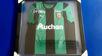 Do zgarnięcia koszulka P. Frankowskiego z autografem! Trwa licytacja na rzecz SOSW we Wschowie