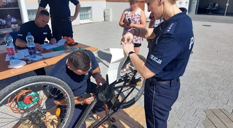 Policjanci ze Wschowy zapraszają na akcję znakowania rowerów
