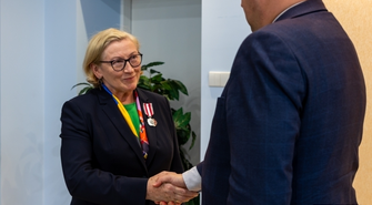 Małgorzata Gośniowska-Kola odznaczona Odznaką Honorową za Zasługi dla Polonii i Polaków za Granicą