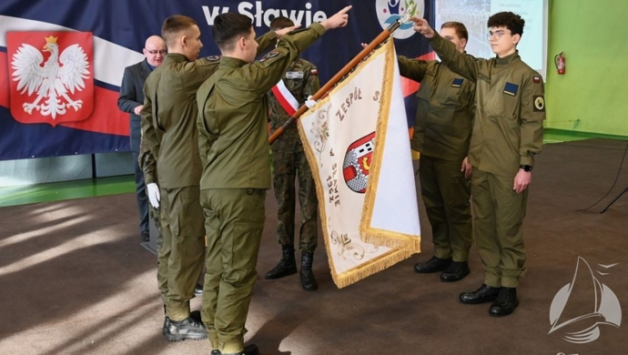 W ZSP w Sławie odbyło się ślubowanie klasy mundurowej (FOTO)