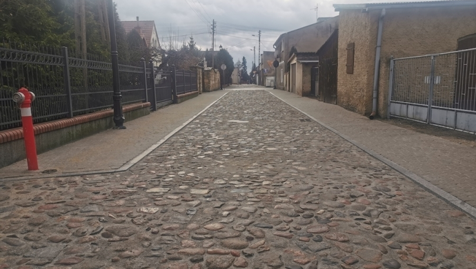 Nowa odsłona ulic Sienkiewicza i Cichej w Szlichtyngowej. Tak ulice wyglądają po remoncie