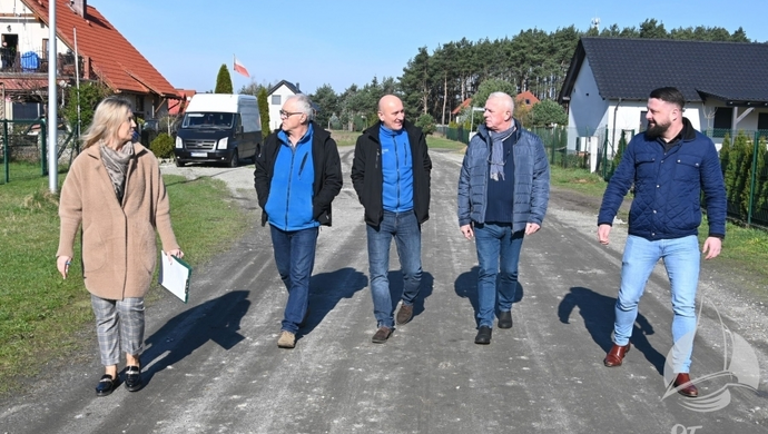 Modernizacja ul. Słonecznikowej i odcinka ul. Chabrowej. Plac budowy przekazany