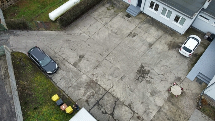 Wkrótce nowy parking i kanalizacja przy szkole w Starych Drzewcach. Właśnie ogłoszono przetarg 