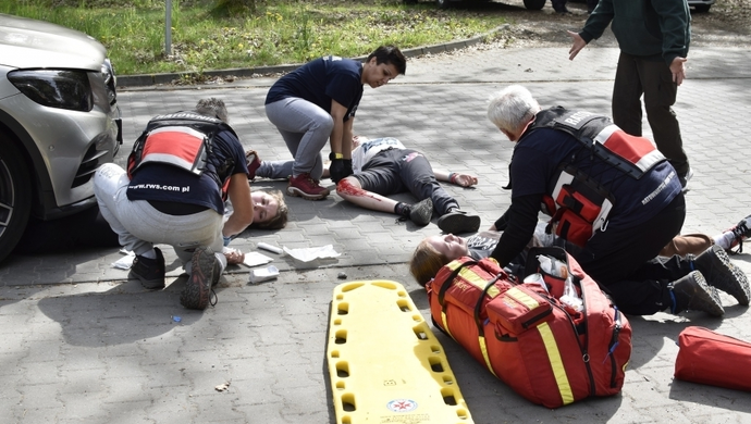 Dramatyczna sobota w Sławie. W mieście doszło do serii wypadków [ĆWICZENIA]