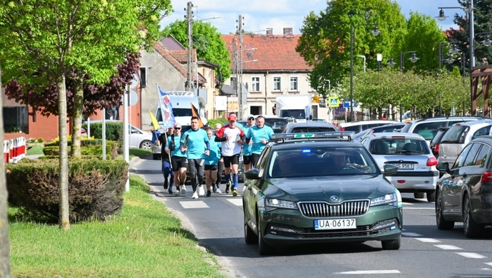 Sztafeta Pamięci Gen. Tadeusza Buka dotarła do Sławy. 400 kilometrów ku pamięci