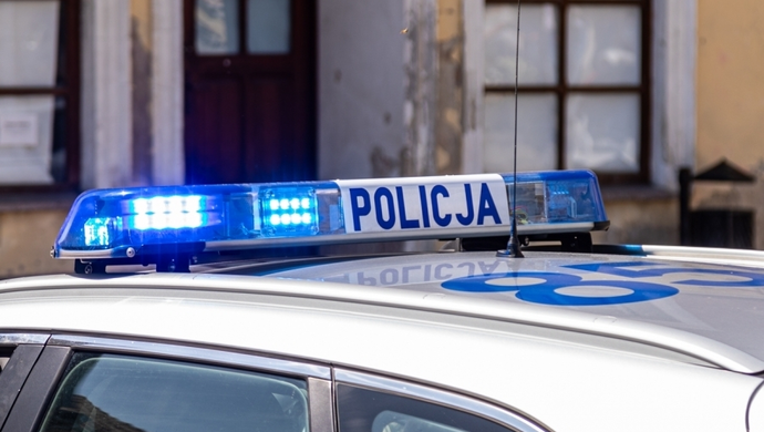 Zadzwoniła na policję, a sama trafiła do więzienia