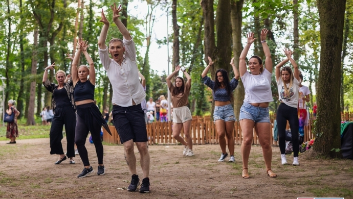 Dzień Matki we Wschowie był pełen atrakcji. Park Wolsztyński tętnił życiem mimo przelotnego deszczu