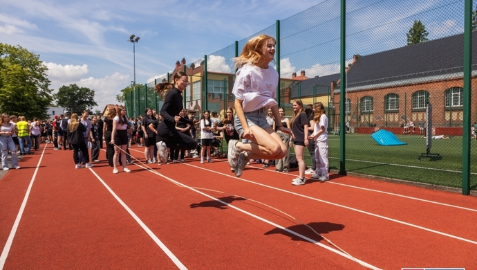 „Staszicjada” I Zespołu Szkół we Wschowie była pełna atrakcji. Tak bawili się uczniowie (FOTO)