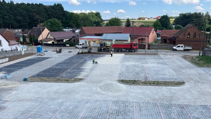 Nowy parking w Lginiu już prawie gotowy (FOTO)