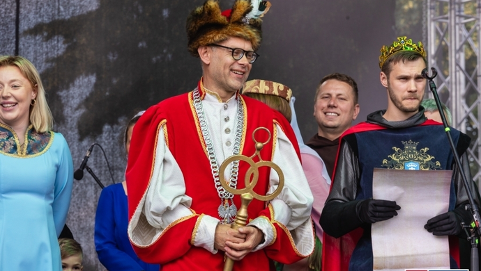 Dni Wschowy rozpoczęte. Kolorowy korowód przeszedł przez miasto [FOTO]