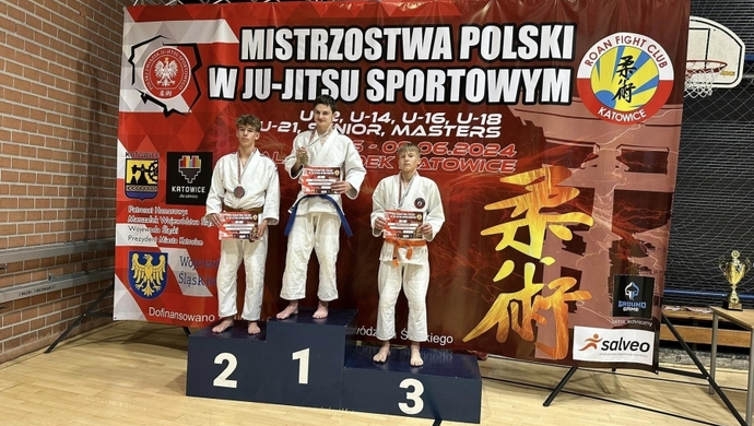 Sukcesy Ronin Wschowa na mistrzostwach. Zawodnicy Ju-Jitsu i Sumo z medalami!