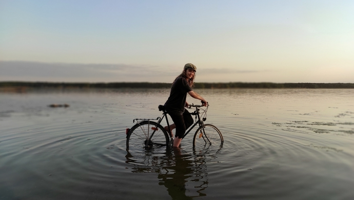 Wakacyjny hit reggae prosto ze Sławy. „67-410 to kod pocztowy zabawy na całego!”