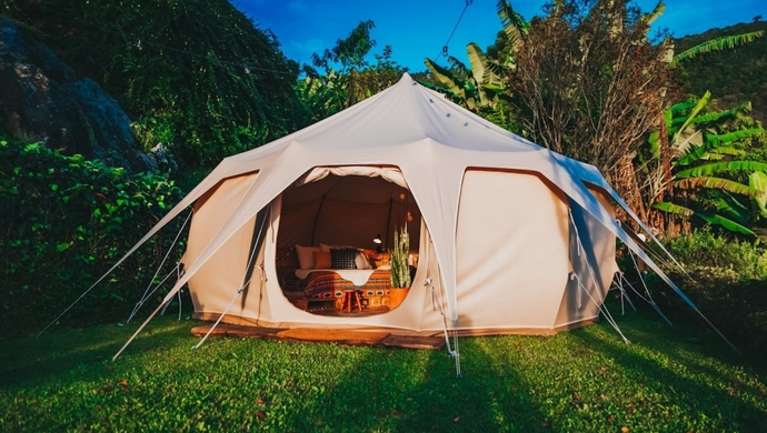 Na co zwrócić uwagę wybierając producenta hal namiotowych?