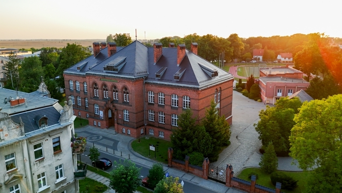 I LO we Wschowie mobilizuje siły i organizuje zbiórkę dla powodzian. „Czeka nas wielki sprawdzian”