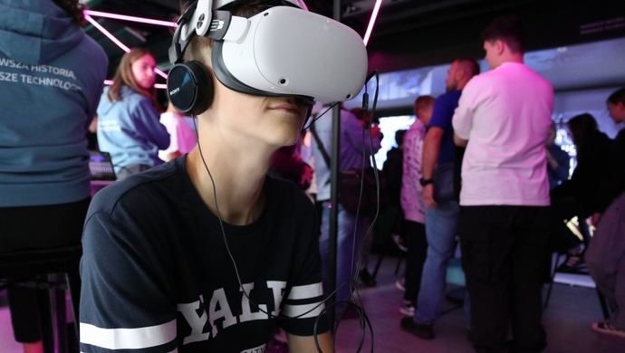 Interaktywna wystawa IPN zaparkuje w Sławie. Dla dzieci, młodzieży i dorosłych