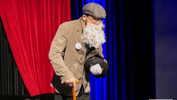 „Wschowa wolna od przemocy”. OPS zorganizował spektakl terapeutyczny