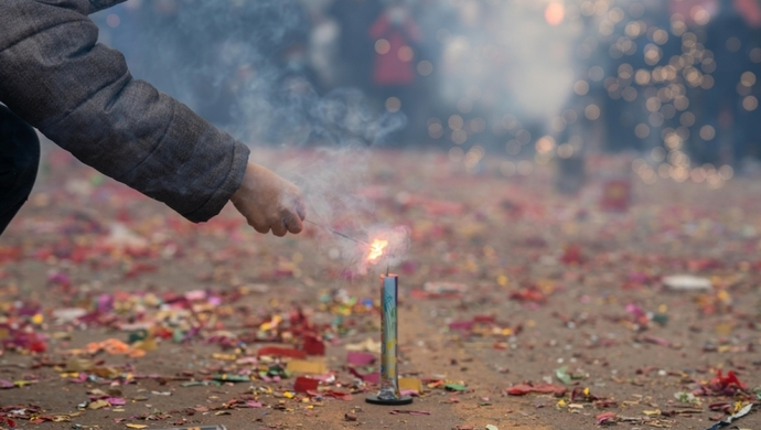 Petardy hukowe na Sylwestra - jakie wybrać?