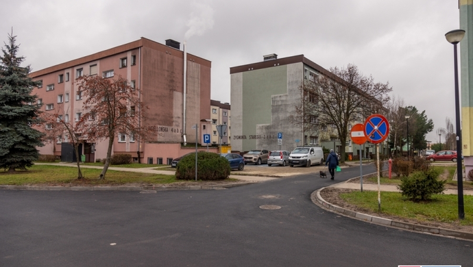 Duże zmiany na os. Jagiellonów. Gminna inwestycja już po odbiorze technicznym [ZDJĘCIA]