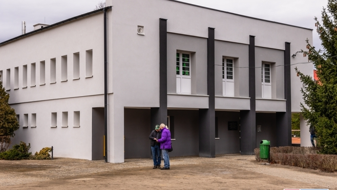 Licealny pawilon odżył. Budynek zaplecza sportowego „Zana” jak nowy [WIDEO]