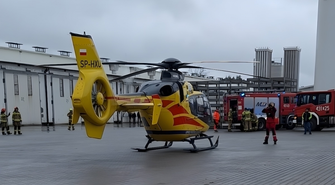 W Ciepielówku lądował śmigłowiec LPR. Pracownik odniósł rozległe poparzenia