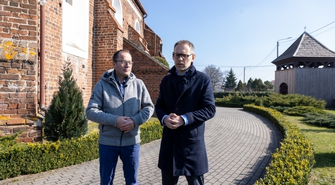 Dębowa Łęka odmieni swój krajobraz. Od remontu dachu kościoła po obwodnicę