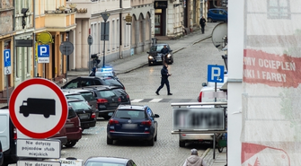 Na ul. Westerplatte doszło do potrącenia. 62-latka trafiła do szpitala