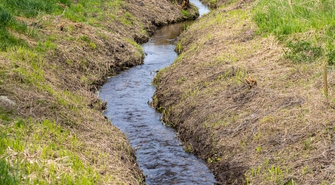 Gmina Szlichtyngowa przyznała dotacje na konserwację rowów melioracyjnych