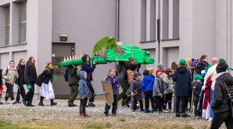 Korowód ze smokiem i rycerzami uczcił św. Jerzego (FOTO)