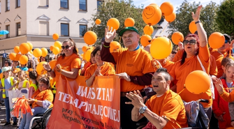 Przez Wschowę przeszedł VIII Marsz Akceptacji Osób z Niepełnosprawnością (FOTO)