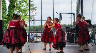 Dzień Matki nad Jeziorem Sławskim. Wyjątkowy koncert „Do Ciebie Mamo”