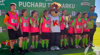Piłkarki ze Sławy jadą na finał do Warszawy. Puchar Tymbarku na PGE Narodowym