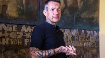 Poseł Józefaciuk odwiedził SOSW. „Szkoła nie jest miejscem na politykowanie”