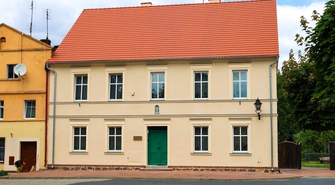 Plebania w Szlichtyngowej odzyskała blask. Remont zakończony