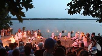 Słowiańskie tradycje ożyły w Lubogoszczy [FOTO]