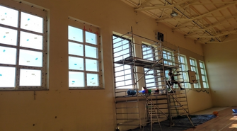 Trwa wakacyjna metamorfoza. Uczniowie ze Szlichtyngowej zyskają lepsze warunki do nauki