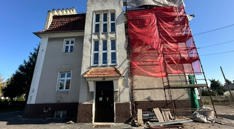 Rozpoczął się remont budynku SOSW. Powiat Wschowski przebudowuje poddasze i dach