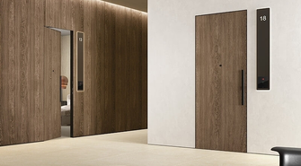 Ekskluzywne drzwi wewnętrzne – czym się wyróżniają i jak je wybrać?