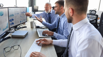 ERP dla małych i średnich przedsiębiorstw: Czy to inwestycja, na którą warto się zdecydować?