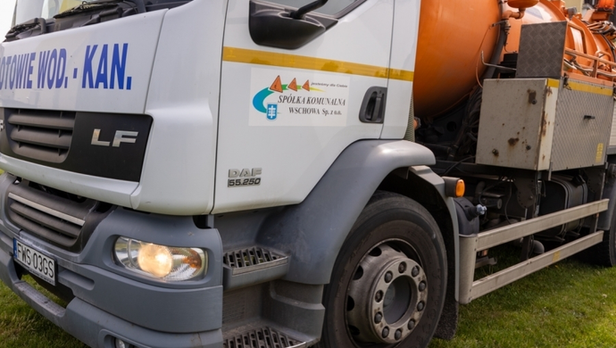 Awaria wodociągowa we Wschowie. Służby walczą z problemem