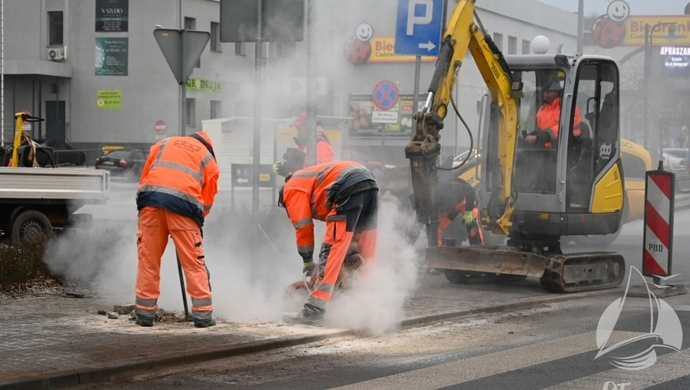 Mieszkańcy zgłosili problem, burmistrz zainterweniował. Trwają prace przy ul. Odrodzonego Wojska Polskiego