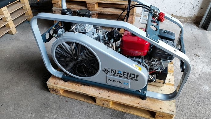 OSP Wschowa z nowym sprzętem. Butle napełnią szybciej i sprawniej