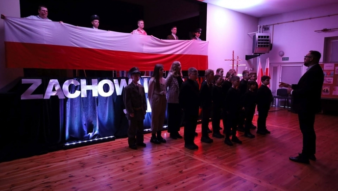 Szlichtyngowa uczciła pamięć Żołnierzy Wyklętych. Uczniowie zaprezentowali spektakl „Wyklęci”