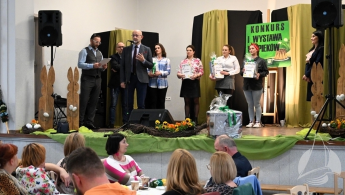 Słodka rywalizacja w Ciosańcu. Kto upiecze najlepszą babę?
